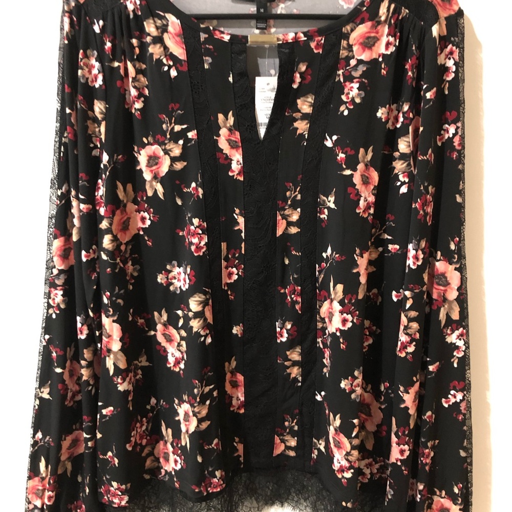 White House Black Market shirt size M. Lace bottom